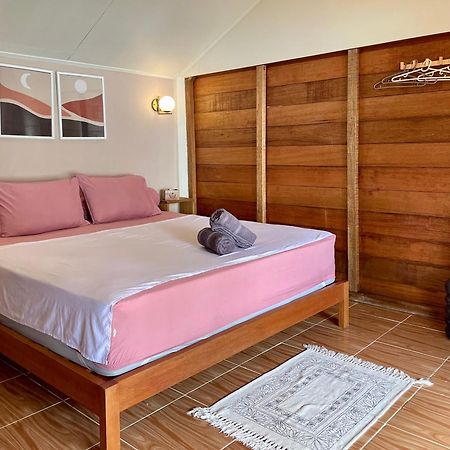 Sunset Beach Resort Weh Sabang  Kültér fotó