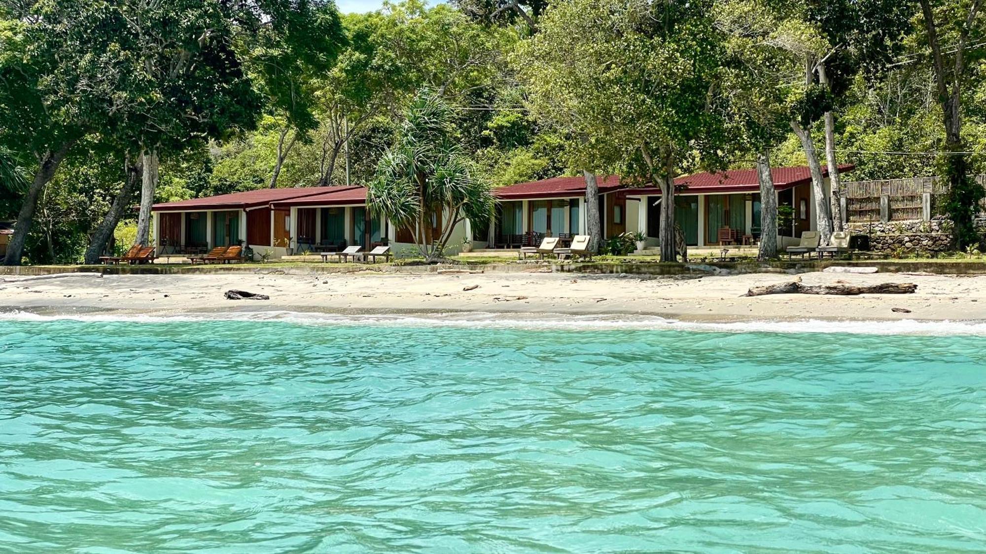 Sunset Beach Resort Weh Sabang  Kültér fotó